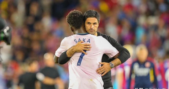 眼睁睁看着 眼睁睁看着